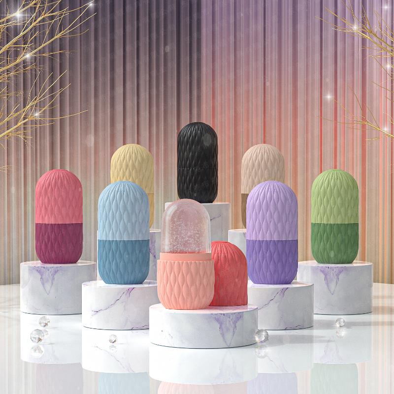 1 pezzo: rullo in silicone riu - Face Ice Roller Puffiness recensione e prezzo